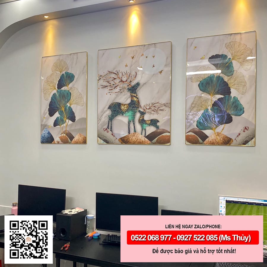 Tranh phòng khách hiện đại