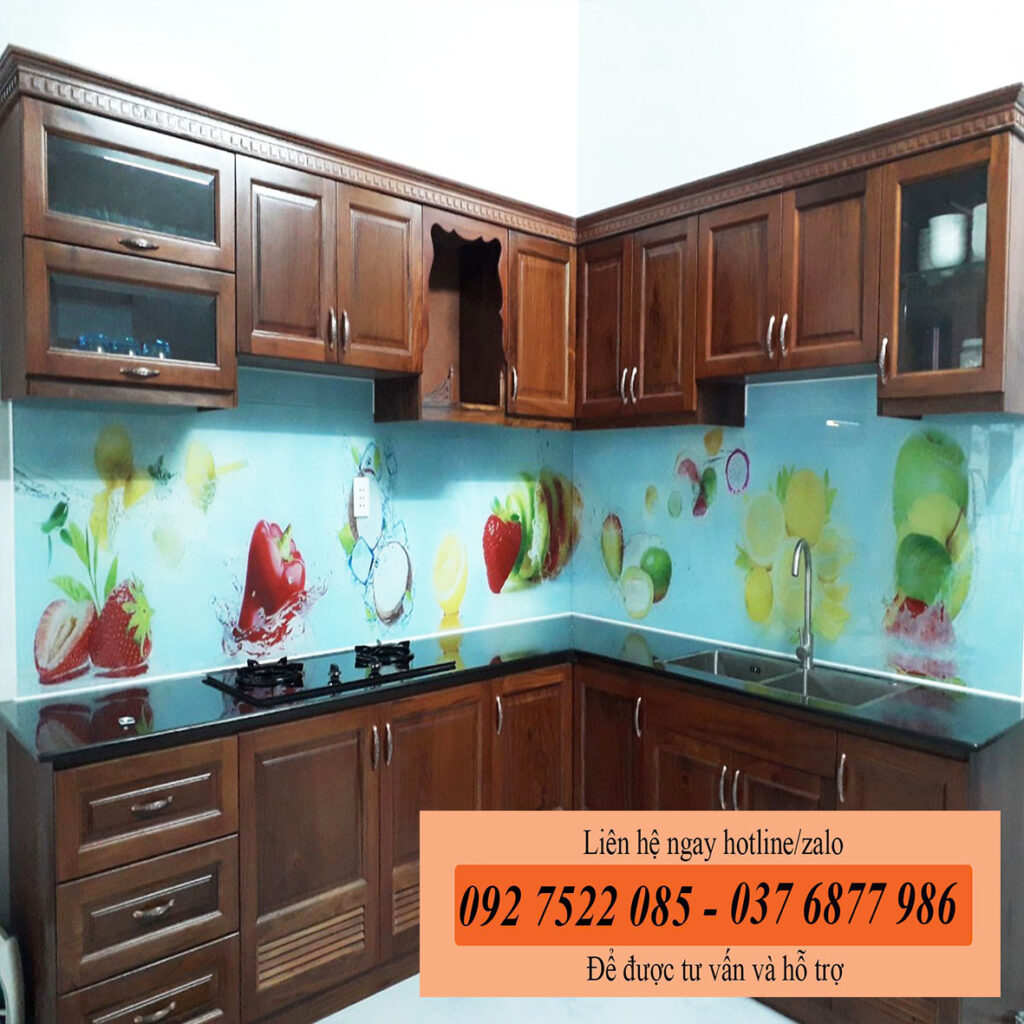 Tranh kính cường lực ốp bếp