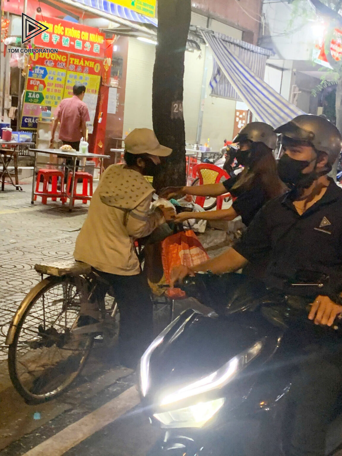 thiện nguyện công ty TOM