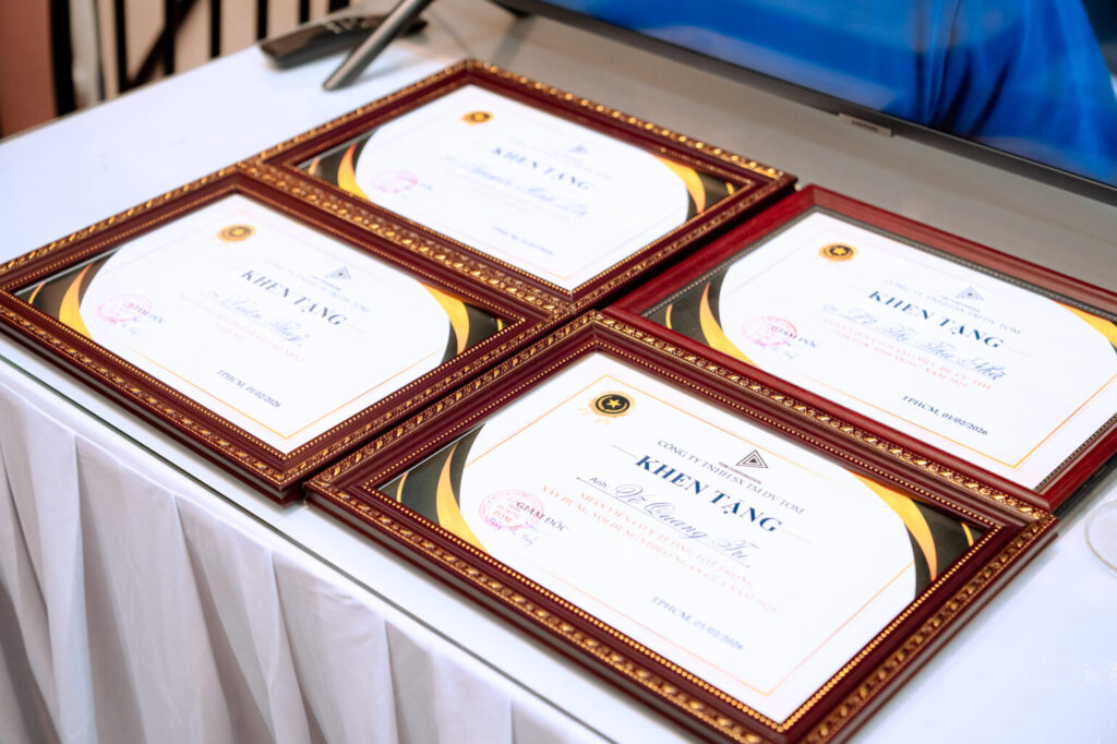 sự kiện tất niên 2026