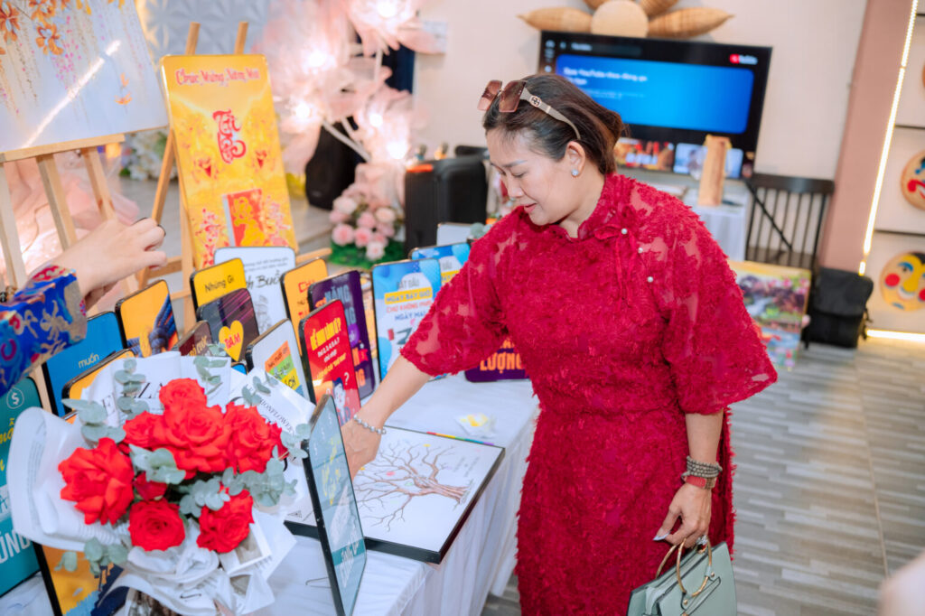 Lăn dấu vân tay - sự kiện tất niên 2026